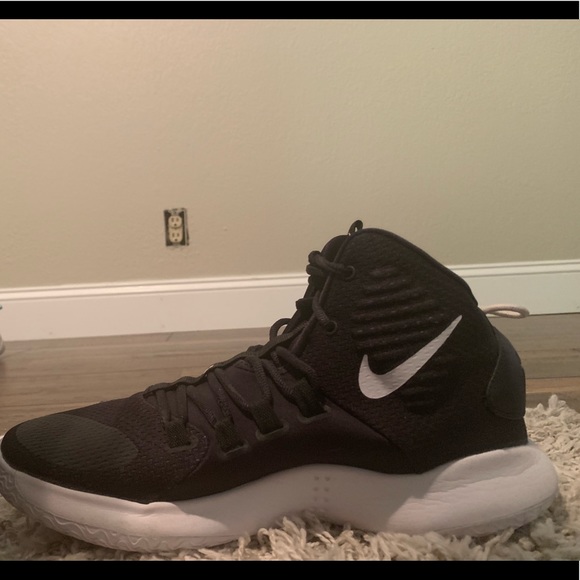 nike hyperdunk x women's